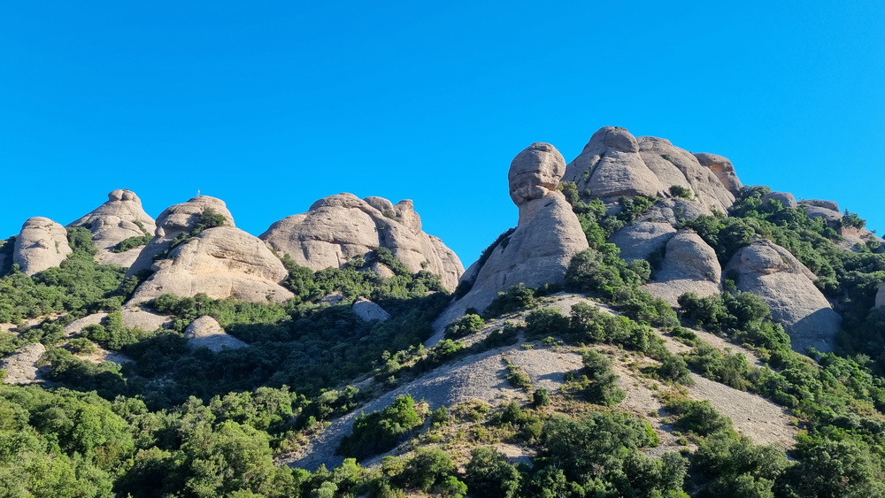 Montserrat 360°, de magische route rondom en over een unieke berg