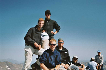 Toppers! (vlnr:staand: Remco, Maarten, zittend: Pieter, Rob