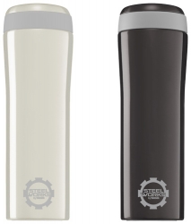 Steelworks Metro Mug van Sigg in parelwit of zwart