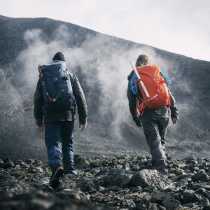 Fjallraven presenteert BERGSHELL, het nieuwe waterproof, duurzame en zeer bestendige materiaal voor rugzakken