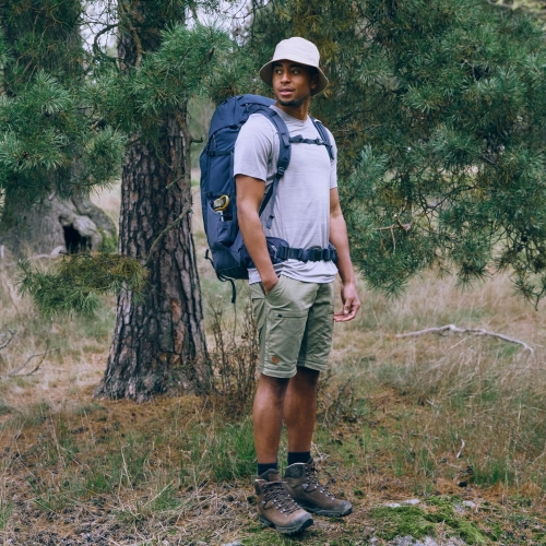 Met Fjallraven's Abisko collectie comfortabel hiken met warm weer