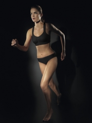Nieuwe ODLO sportbeha: High Power Front Fit